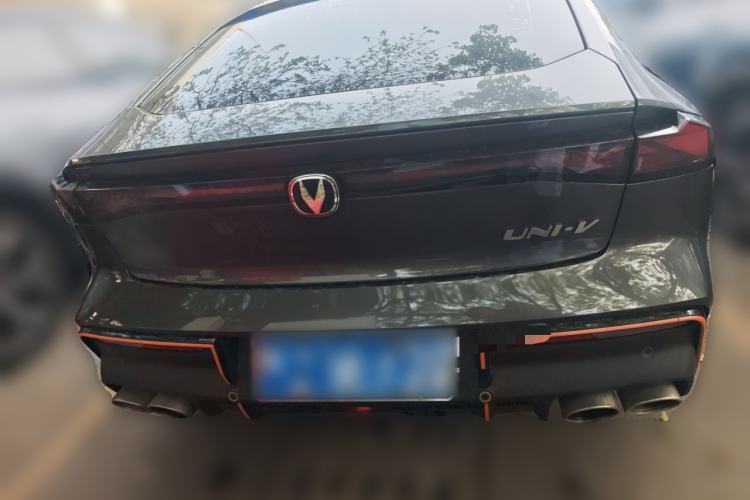 Used CHANGAN UNI-V 2022 1.5T Sport Edition Rear