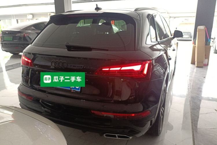 Used Audi Q5L 2022 40T Fashionable and Dynamic Model Rear Right 45 Deg