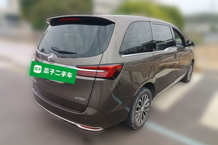 Used Buick GL8 2022 Land Cruiser Executive Class 652T Comfort Model Rear Right 45 Deg