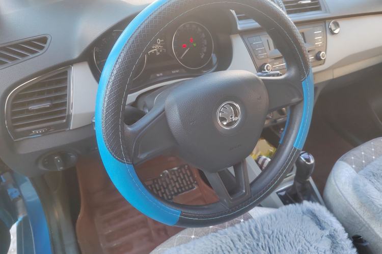 Used Skoda Fabia 2015 1.4L Automatic Chuanxing Edition
