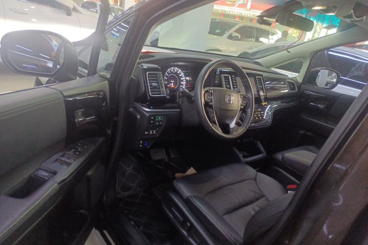 Used Honda Elysion 2019 2.0L Hybrid Supreme Edition
