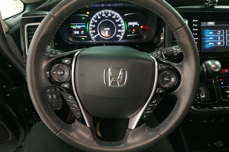 Used Honda Elysion 2019 2.0L Hybrid Supreme Edition