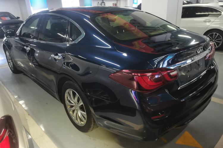 Used Infiniti Q70 2015 Q70L 2.5L Elite Edition Rear Left 45 Deg