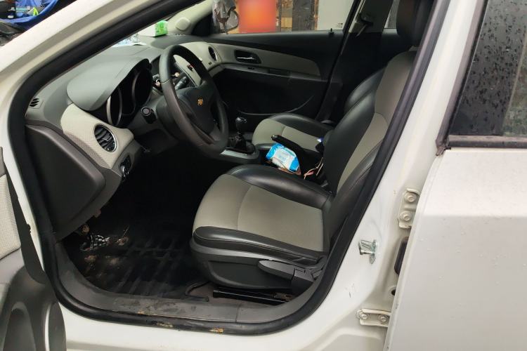 Used Chevrolet Cruze 2012 1.6L SE MT