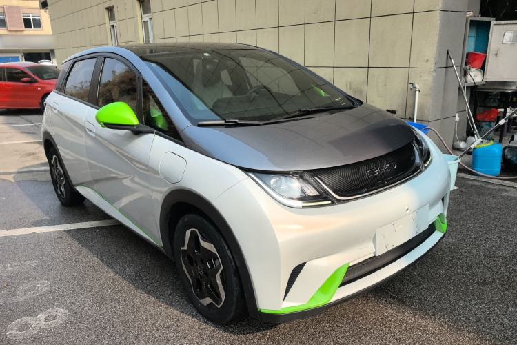 Used BYD Dolphin 2021 405 km Fashion Edition
