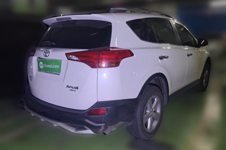 Used Toyota RAV4 2013 2.5L Automatic 4x4 Elite Edition Rear Right 45 Deg