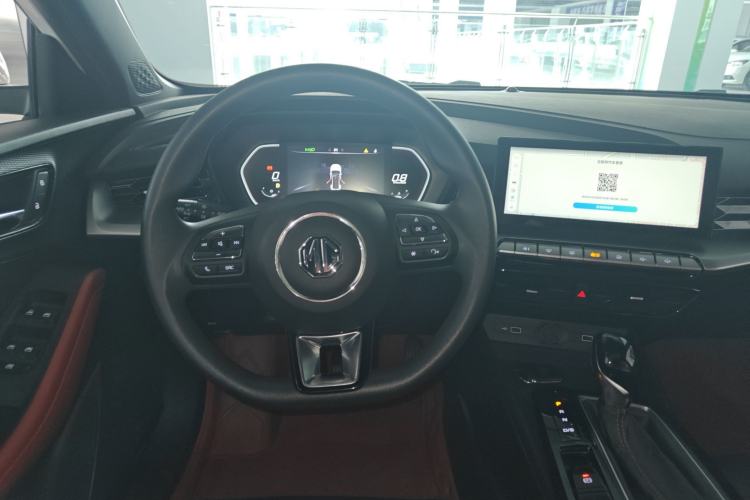 Used MG 5 2021 180 DVVT CVT Youth Luxury Edition
