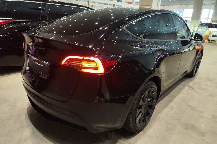 Used Tesla Model Y 2021 Standard Range Rear-Wheel Drive Version