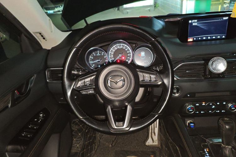 Used Mazda CX-5 2017 2.5L Automatic 4x4 ZhiZun Version China V Standard
