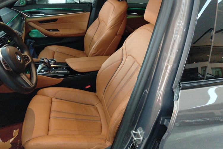 Used BMW 5 Series 2022 Restyled 540i Luxury Edition M Sport Package
