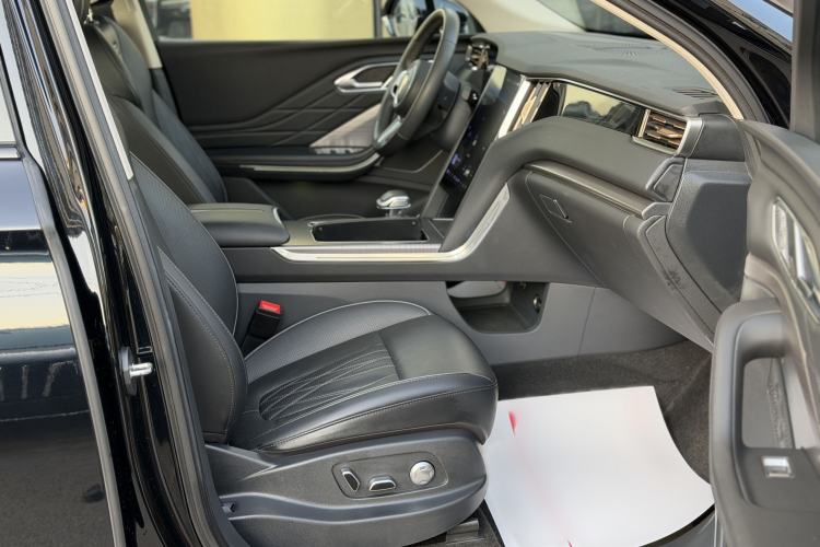 Used Hongqi HS7 PHEV 2024 2.0T PHEV Four-Wheel Drive Flagship Edition 7 Seats Right Front Seat