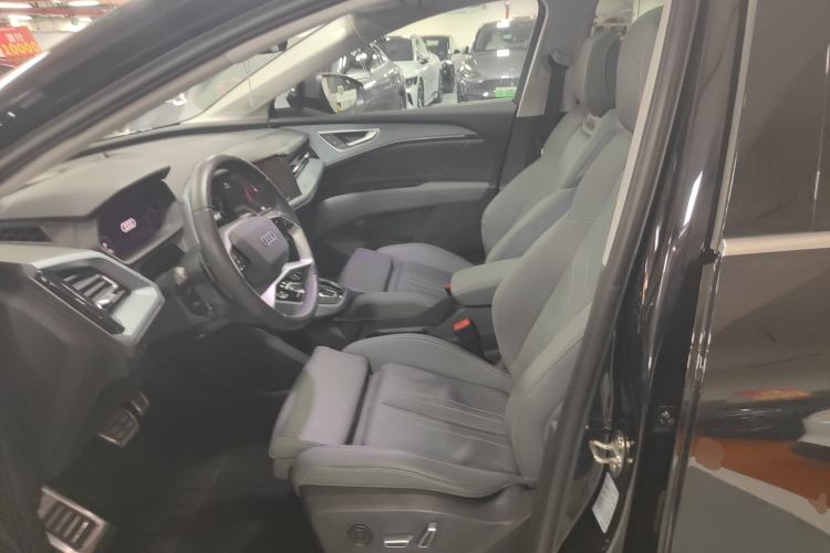 Used Audi Q5 e-tron 2022 40 e-tron Starry Edition Luxury Package Left Front Seat