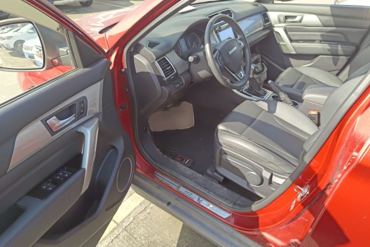 Used Haval H2 2017 Red-Label 1.5T Automatic Two-Wheel Drive Elite Model
