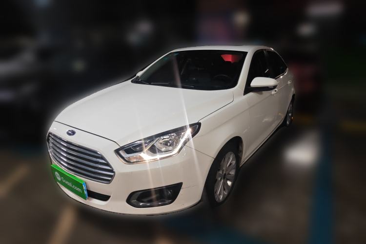 Used Ford Escort 2015 1.5L Automatic Fashion Model