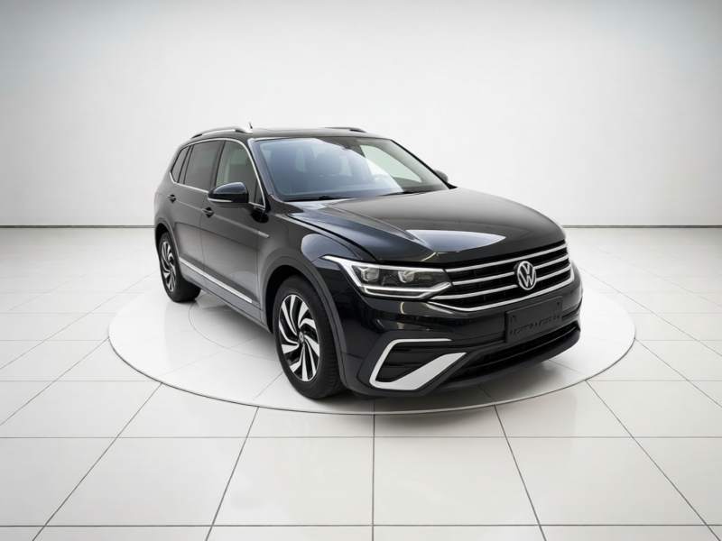 Used Volkswagen Tiguan L 2023 280TSI Automatic Two-Wheel Drive Trendy Innovation Limited Edition — 3
