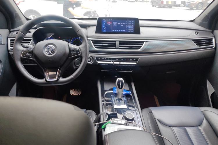 Used Dongfeng Fengon 580 New Energy 2019 1.8L PHEV Zhihao Model 7 Seats Center Console