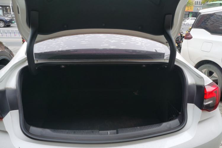 Used Buick Regal 2019 20T Elite Version China VI Standard Trunk