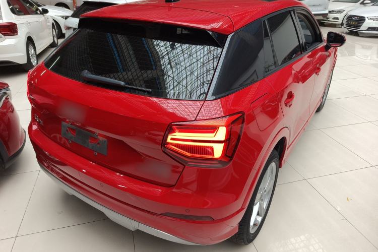 Used Audi Q2L 2018 35 TFSI Fashionable & Elegant Version China VI Emission Standard Rear Right 45 Deg