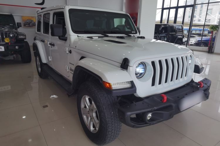 Used Jeep Wrangler 2019 2.0T Sahara Four-Door Electric Convertible China VI Emission Standard Front Right 45 Deg