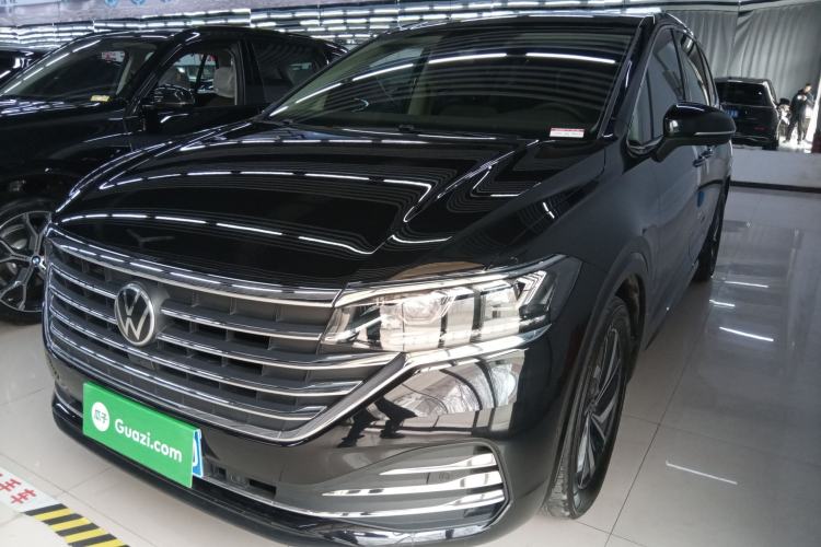 Used Volkswagen Viloran 2022 380TSI Luxury Edition