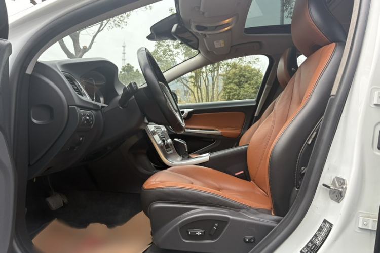 Used Volvo S60 2017 S60L T4 Smart Range Edition