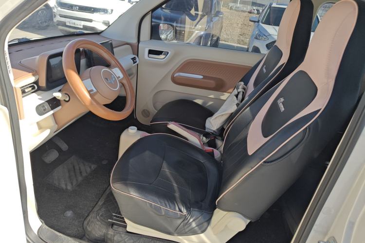 Used Wuling Hongguang MINIEV 2024 3rd Generation 215km Youth Edition

