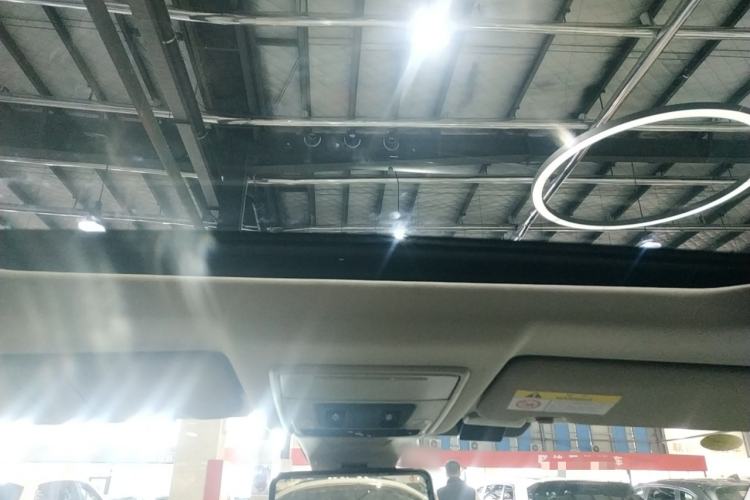 Used Honda CR-V 2023 240TURBO Two-Wheel Drive Deluxe Edition 7 Seats