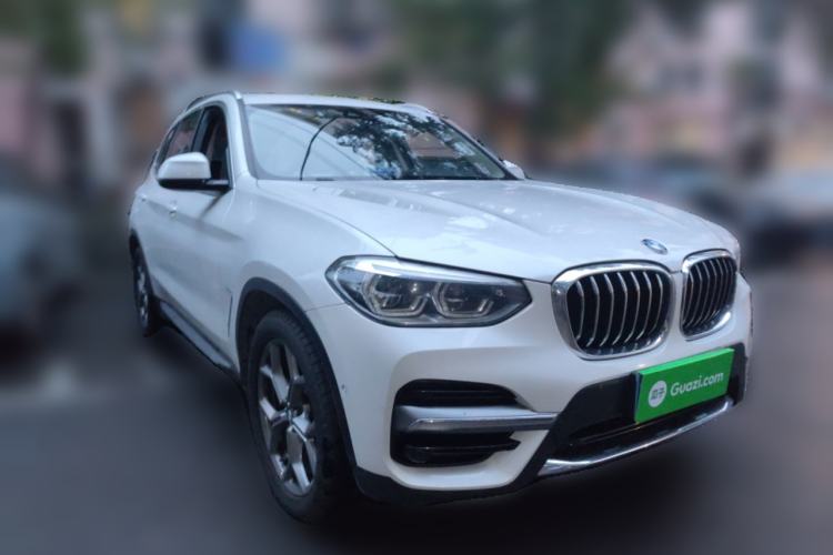 Used BMW X3 2019 xDrive28i Luxury Package Front Right 45 Deg