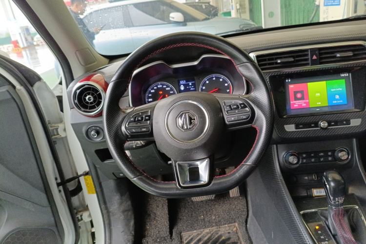 Used MG ZS 2017 16T Automatic Prestige Edition Steering Wheel