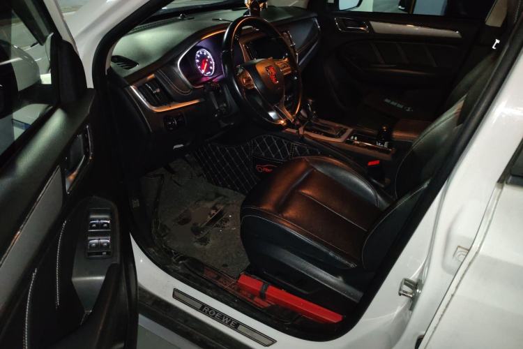 Used Roewe RX5 2019 20T Two-Wheel Drive Automatic 4G Connected Platinum Edition Driver Seat