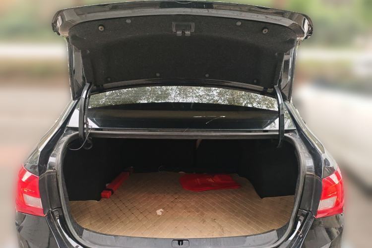 Used Buick GT 2015 15N Automatic Elite Version