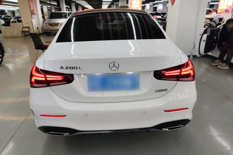Used Mercedes-Benz A-Class 2022 Revised Version A 200 L Sport Sedan Fashionable Style Rear