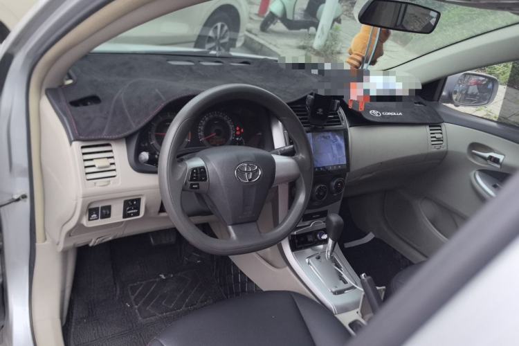 Used Toyota Corolla 2013 Special Edition 1.6L Automatic Cool GL Model
