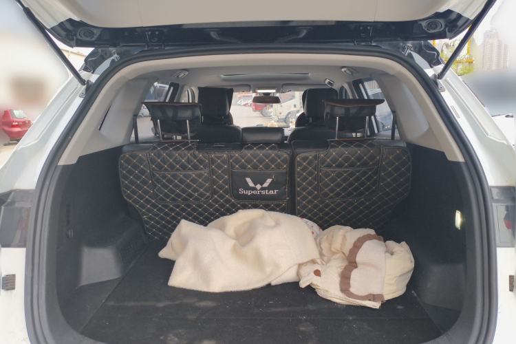 Used Wuling Asta 2022 2.0L DHT Electric-Speed Version