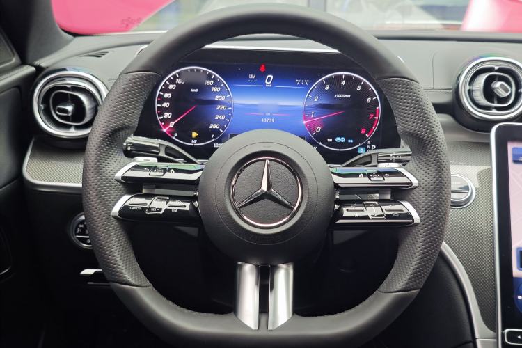 Used Mercedes-Benz C-Class 2022 Restyled C 260 L Sport Edition Interior 3