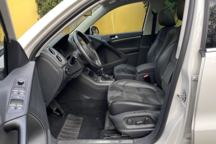 Used Volkswagen Tiguan L 2015 2.0 TSI Automatic All-Wheel Drive Flagship Edition