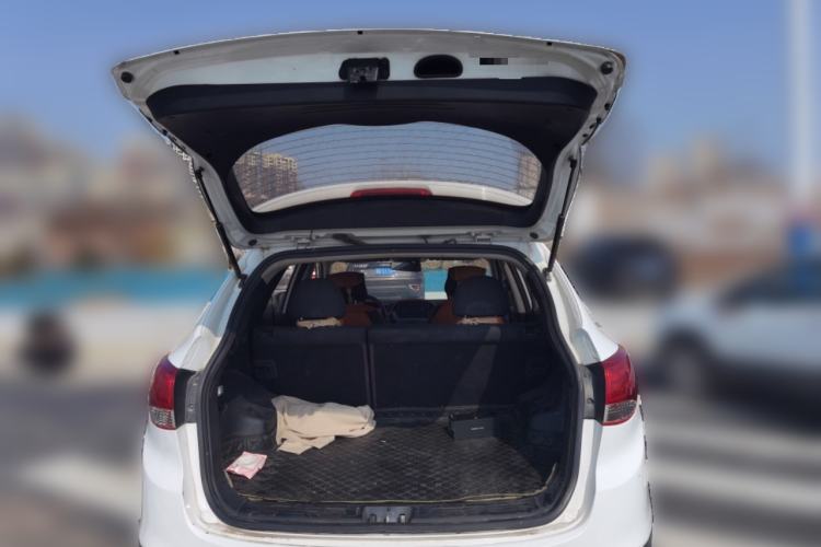 Used Hyundai ix35 2013 2.0L Automatic 2WD Comfort GL China IV Standard