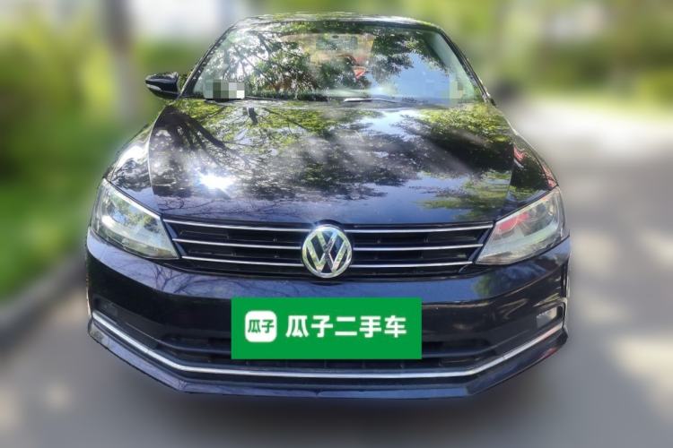 Used Volkswagen Sagitar 2017 1.6L Manual Comfort Model