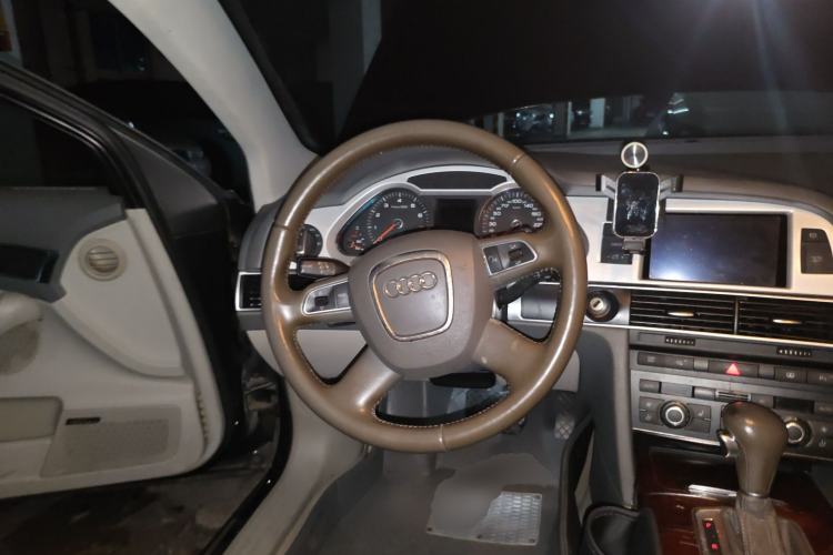 Used Audi A6L 2010 2.4L Comfort Edition
