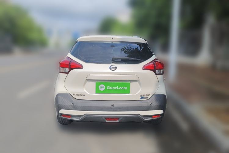 Used Nissan Kicks 2019 1.5L CVT Smart Connect Luxury Edition
