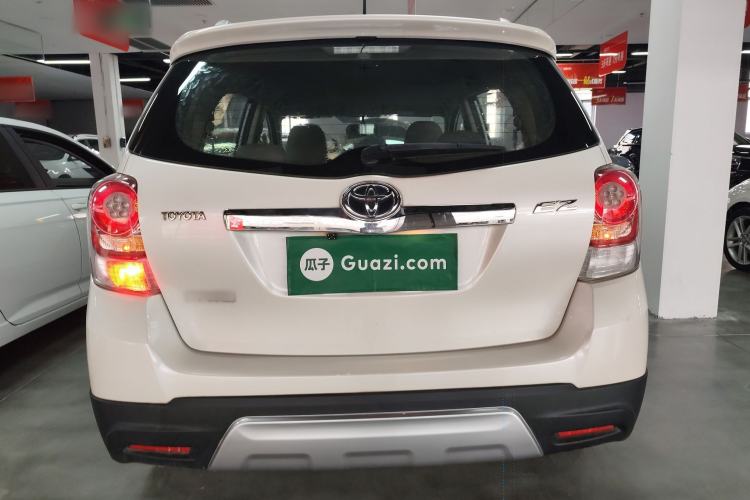 Used Toyota Verso 2015 180E CVT Crossover Edition
