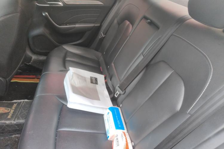 Used Roewe i6 2018 20T Automatic Flagship Edition
