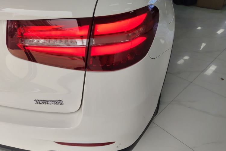 Used Mercedes-Benz GLC 2019 Facelift GLC 260 L 4MATIC Luxury Model