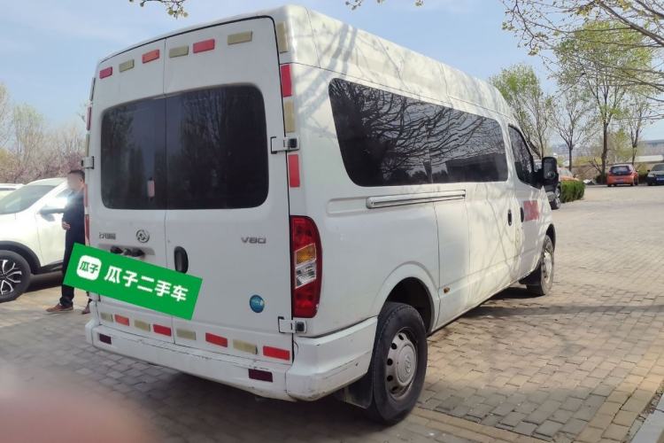 Used SAIC MAXUS Xintu V80 2021 2.0T Manual Classic Aoyuntong 127 PS Mid-axle Mid-roof 6/7/8/9-Seater
