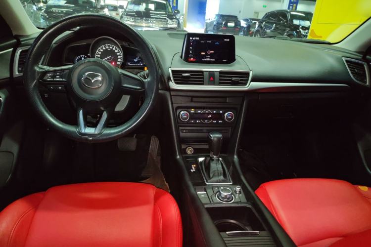 Used Mazda Mazda 3 Axela 2017 Sedan 1.5L Automatic Luxury Model China VI Standard