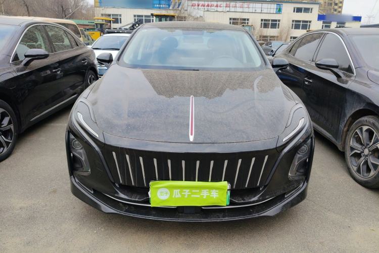 Used Hongqi E-QM5 2023 Base Travel Edition
