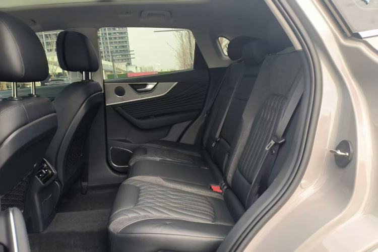 Used Hongqi HS5 2023 2.0T Four-Wheel Drive Flagship Pro Edition