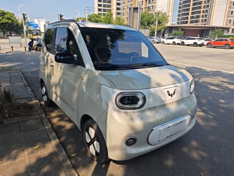 Used Wuling Hongguang MINIEV 2024 3rd Generation 215km Advanced Version — 3