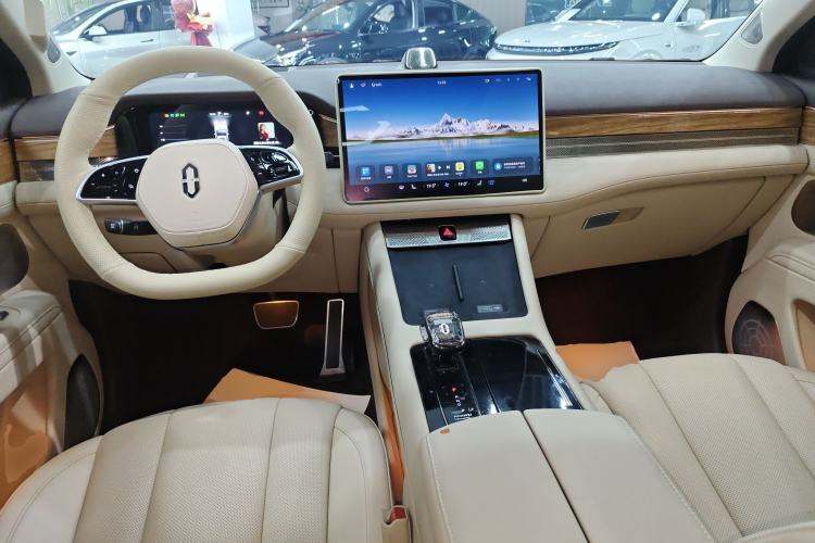 Used Hima AITO M7 2024 1.5T Rear-Drive Plus Version 6 Seats