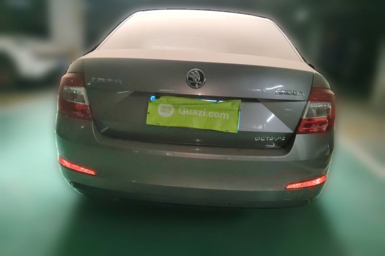 Used Skoda Octavia 2015 1.6L Automatic Yijie Edition

